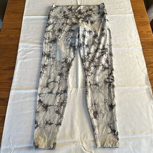 Lululemon Wunder Under High-Rise Tight 10 Dual Shibori Antique White Baltic Grey